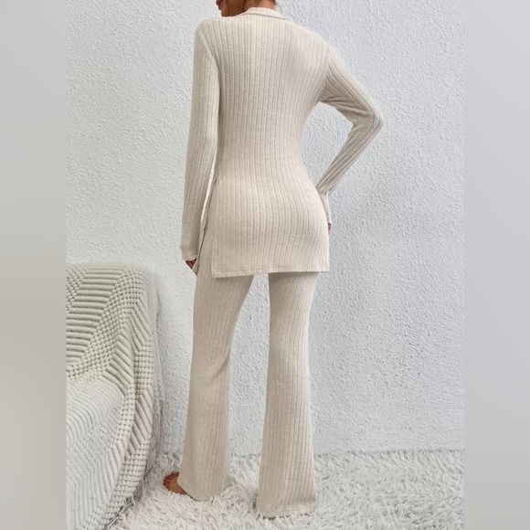 Elegant Cream Ribbed Knit Set - Picture 6 of 12